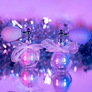 Мерцающий спрей для лица и тела Martinelia, сиреневый